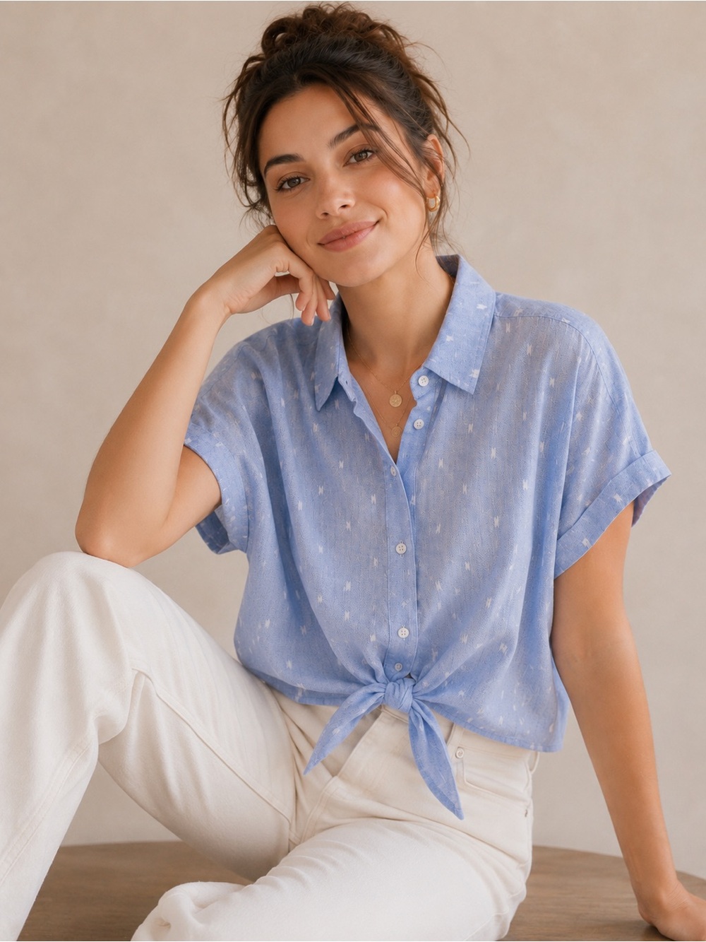 Anthropologie Cloth & Stone Cotton Chambray Breezy Tie Front Button Down Blouse